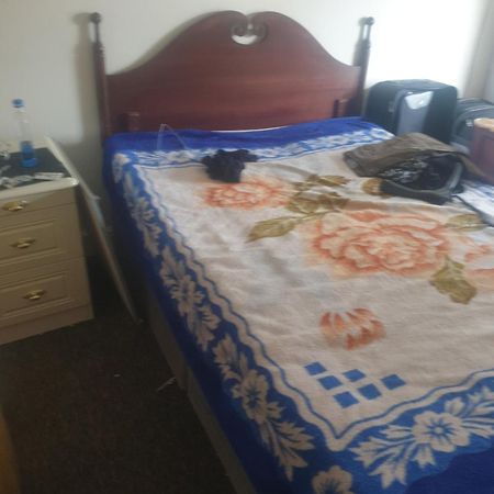 Big Guest House Burton-upon-Trent ภายนอก รูปภาพ
